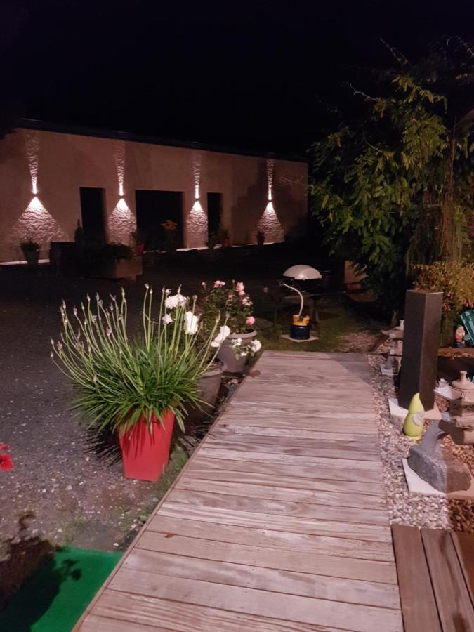 La Maison De Louise Pierre-Percée Екстериор снимка